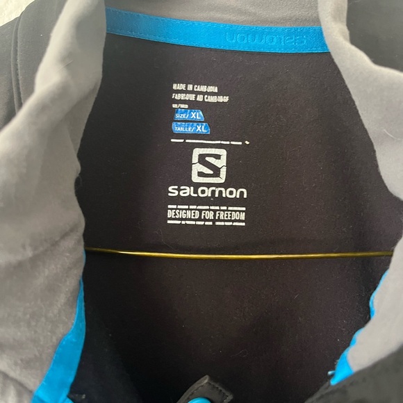 Salomon Women's Jacket in Black with Blue Highlights - Picture 5 of 6